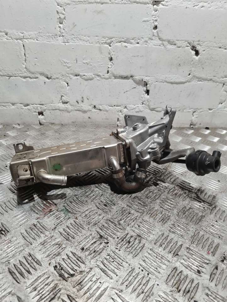 Mercedes-Benz C W205 (2014 - 2021)  A6511400675 Охладитель EGR