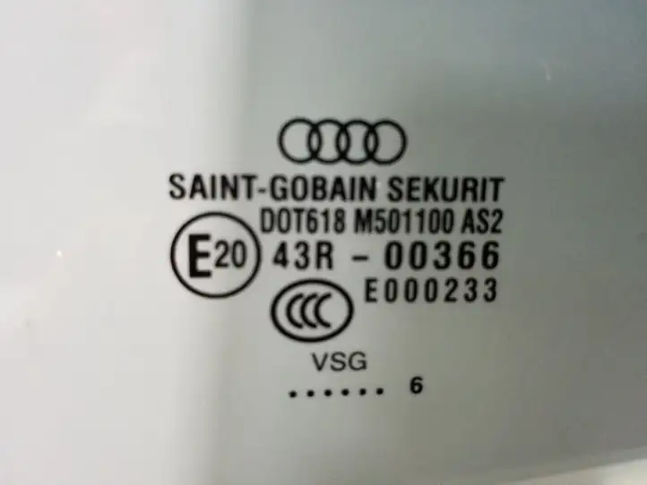 Audi A8 S8 D3 4E (2005 - 2007) Стекло задней двери — фото 2