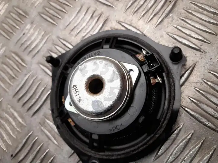 Mercedes-Benz S W222 (2013 - )  A2228201402 Громкоговоритель (громкоговорители) в задних дверях