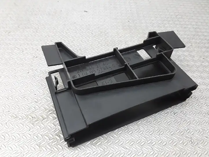 Mercedes-Benz E W211 (2002 - 2009)  2115452140 Другая деталь салона