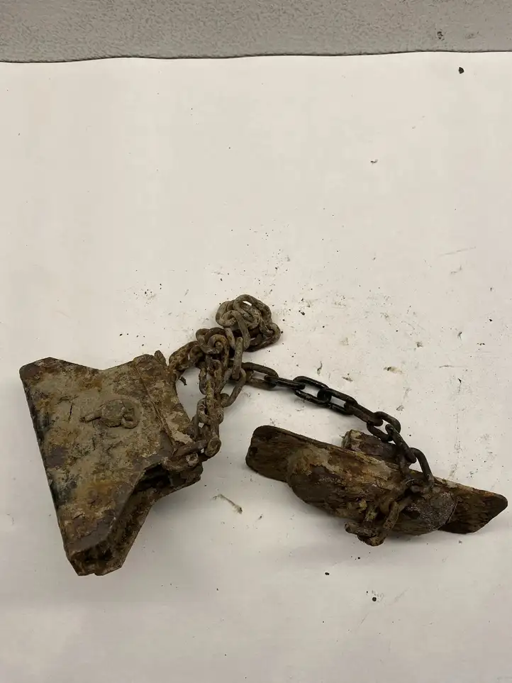 Nissan Navara D22 (1997 - 2004) Прочие детали салона — фото 3