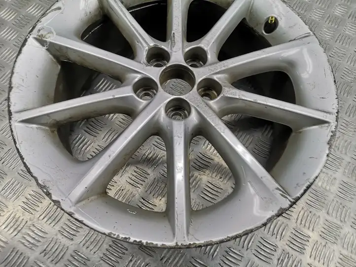 Lexus CT 200H (2010 - 2013) Легкосплавный колесный диск R17 — фото 3