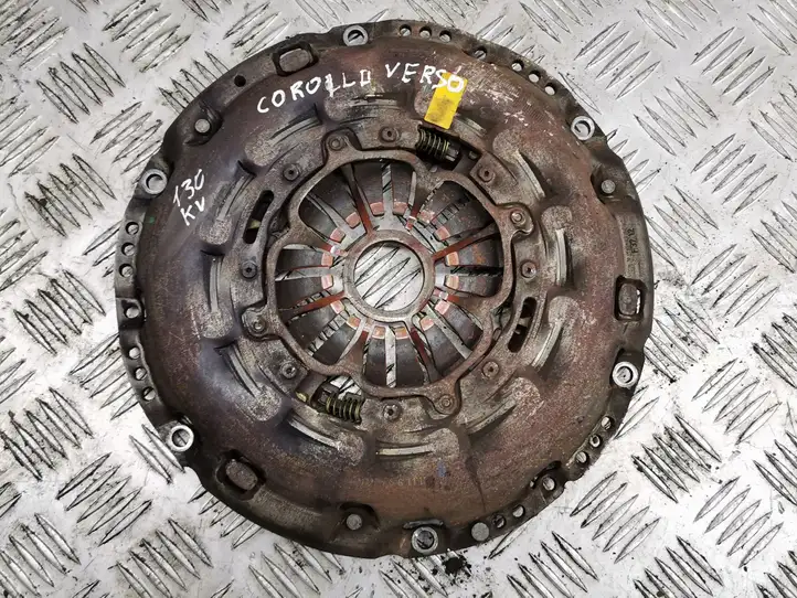 Toyota Corolla Verso AR10 (2004 - 2009)  3121605060C Комплект сцепления