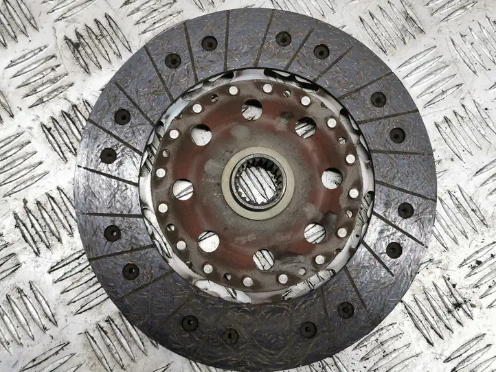 Toyota Corolla Verso AR10 (2004 - 2009)  3121605060C Комплект сцепления