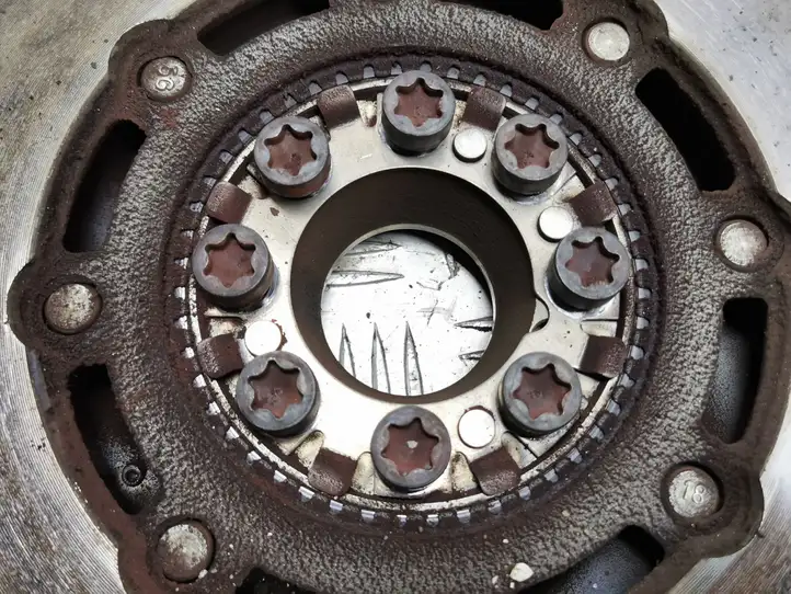 Toyota Corolla Verso AR10 (2004 - 2009)  3121605060C Комплект сцепления