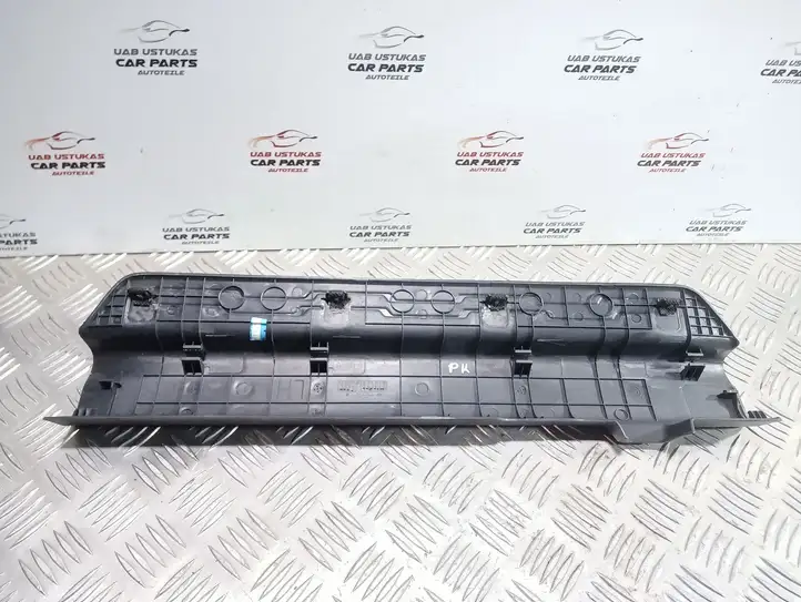 Kia Soul (2008 - 2011) 858722K000 Прочие детали салона — фото 3