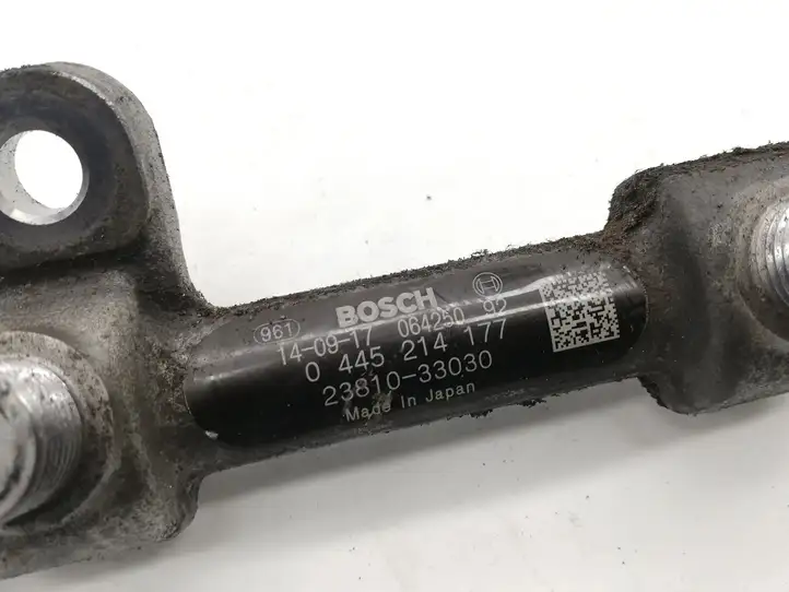 Toyota Auris E180 (2012 - 2018) 2381033030 Магистральная топливная трубка — фото 2