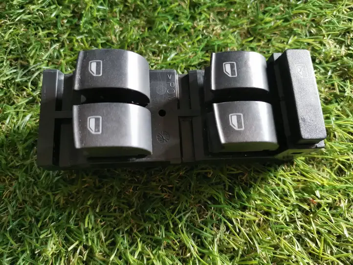 Audi A6 Allroad C5 (2000 - 2006) 4B0959851 Блок кнопок стеклоподъемников — фото 4