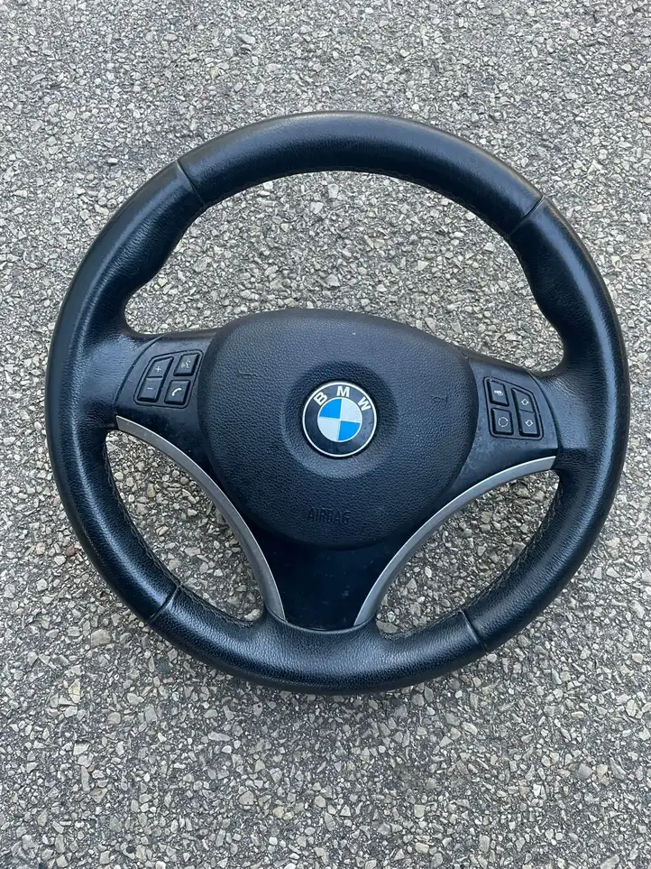 BMW 3 E90 E91 (2005 - 2012) Руль — фото 1