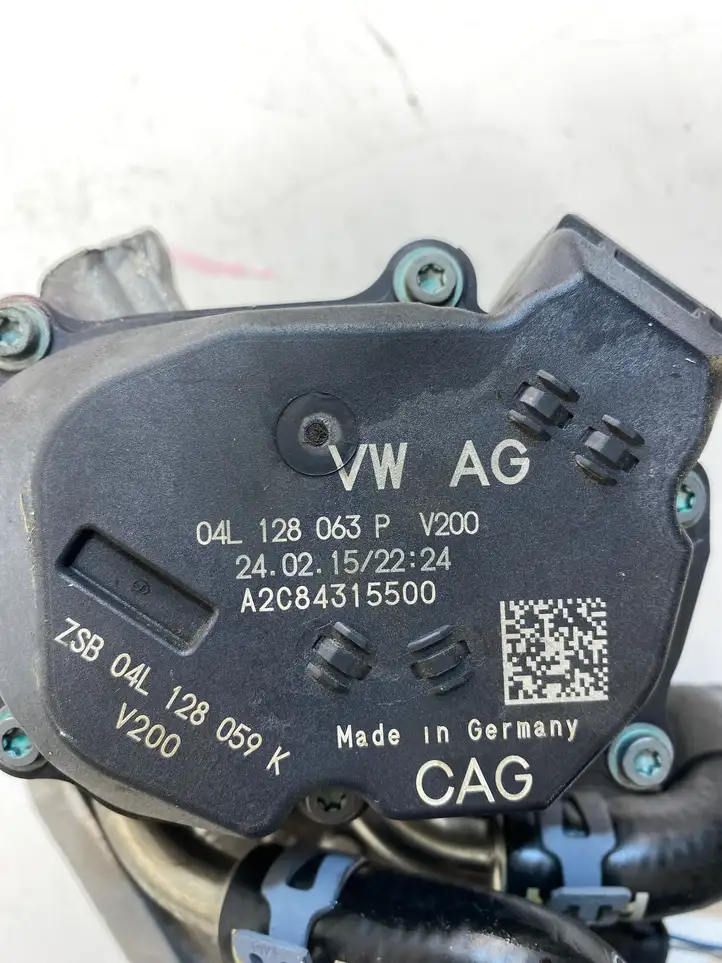 Audi A6 C7 (2014 - 2018) 04L128063P Электрозадвижка двигателя — фото 6