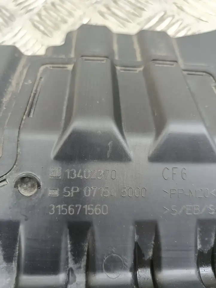 Opel Astra J (2009 - 2012) 13402370 Дефлектор воздуха — фото 6