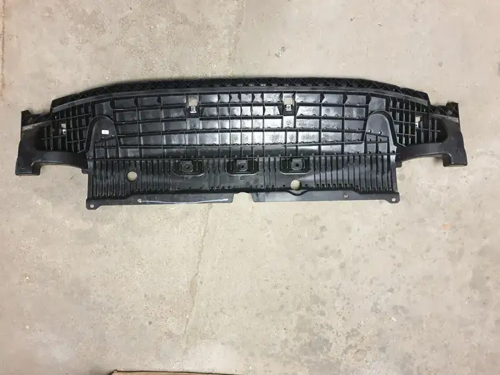 Suzuki Vitara (2014 - 2018) 7239154P00 Защита переднего бампера снизу — фото 1