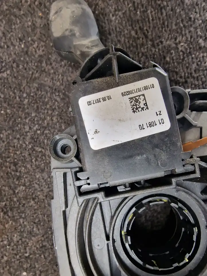 BMW X5 E70 (2006 - 2013) 9164418 Блок подрулевых переключателей — фото 4