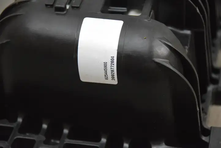BMW 5 G30 G31 (2016 - ) 625445900 Подушка безопасности пассажира — фото 2