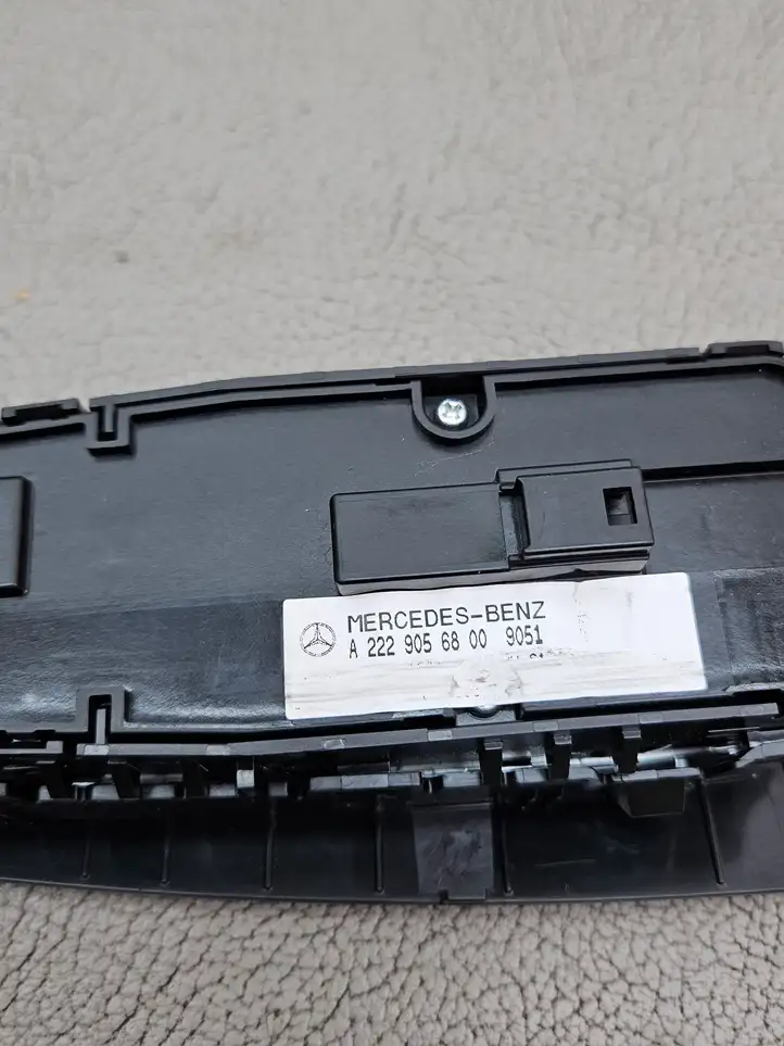 Mercedes-Benz C W205 (2014 - 2021) A2229056800 Блок кнопок стеклоподъемников — фото 2