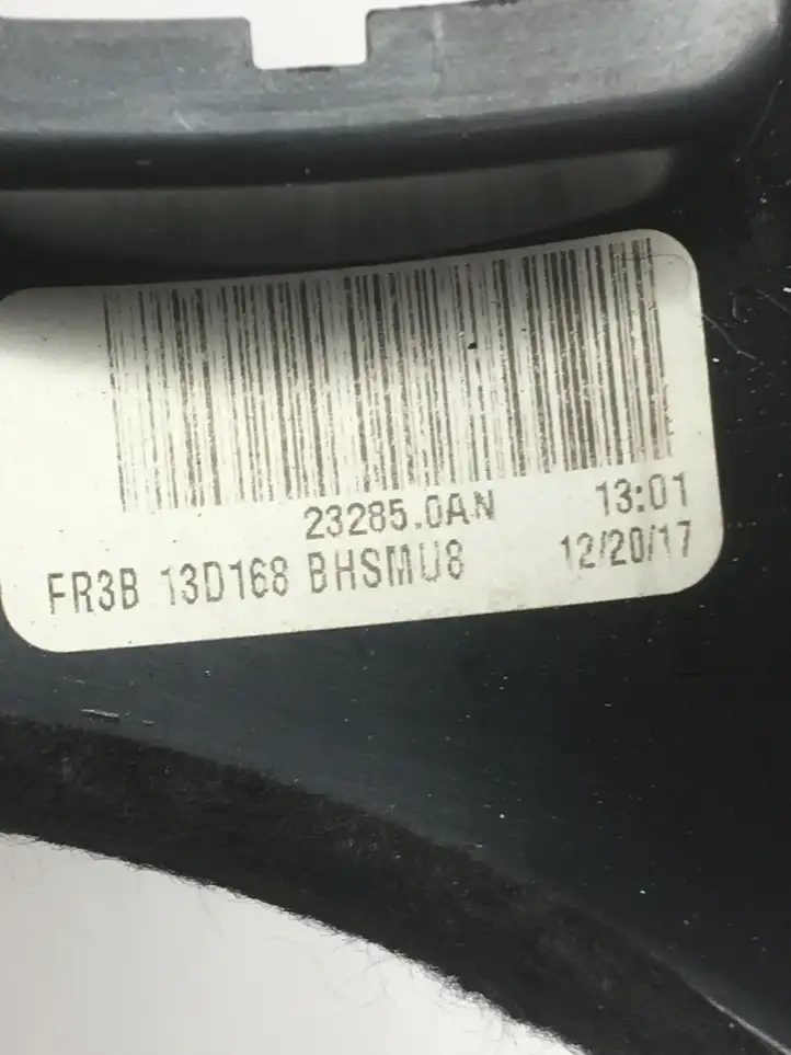Ford Mustang VI (2015 - ) FR3B13D168B Декоративная планка — фото 3