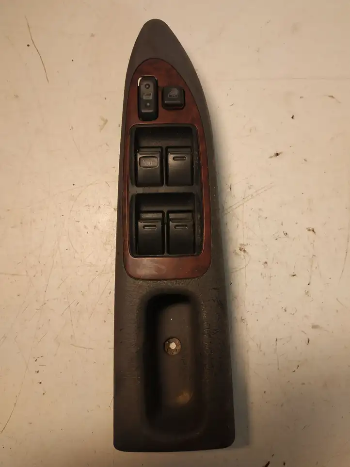 Toyota Avensis T220 (2000 - 2003) 7423205090 Блок кнопок стеклоподъемников — фото 1