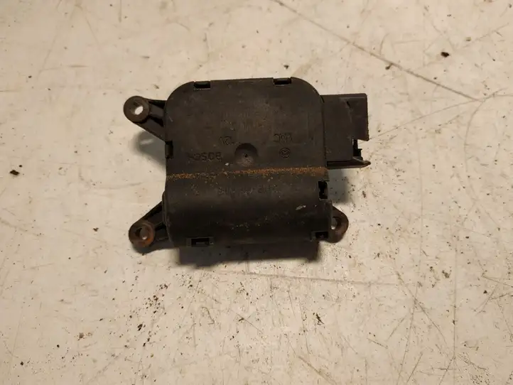 Audi A3/S3 8P (2004 - 2008) 0132801345 Двигатель задвижки потока воздуха — фото 1