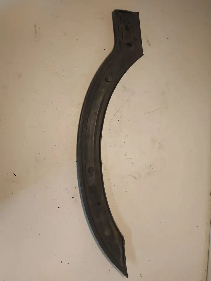 Opel Zafira A (1999 - 2003) 090597592 Накладка колесной арки — фото 4
