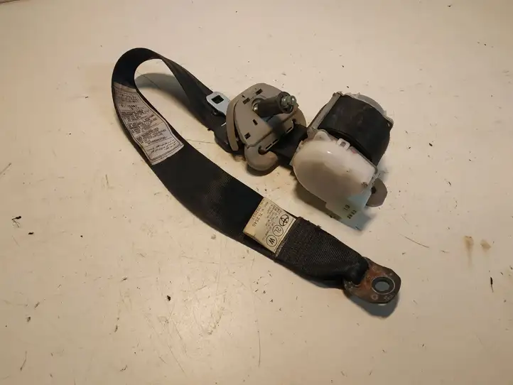 Toyota Corolla Verso AR10 (2004 - 2009) H073818 Задний ремень безопасности — фото 4