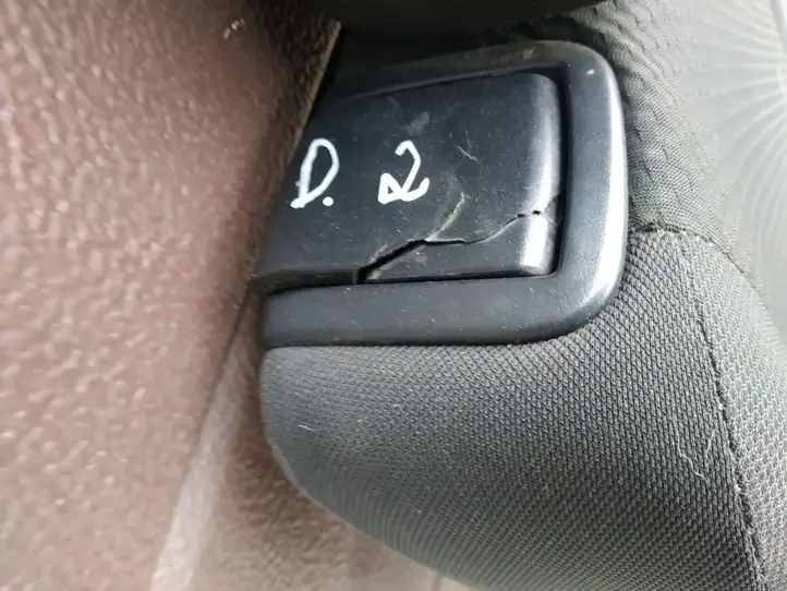 Toyota Corolla Verso AR10 (2004 - 2009) Второй ряд сидений — фото 9