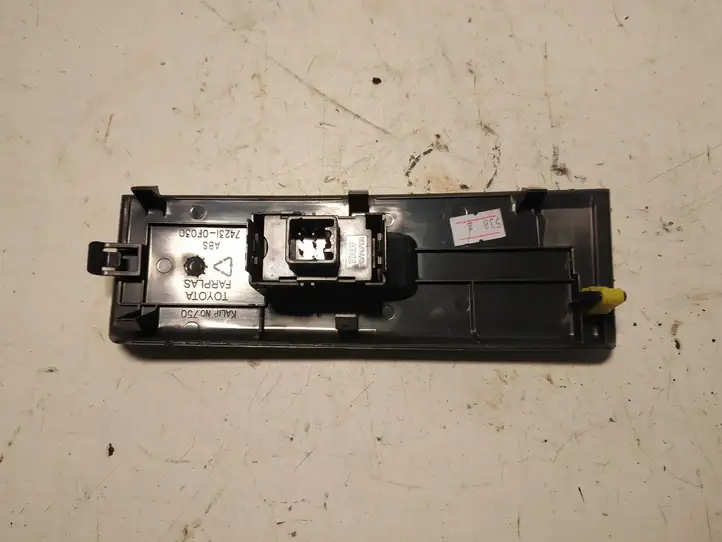 Toyota Corolla Verso AR10 (2004 - 2009) 742310F030 Блок кнопок стеклоподъемников — фото 4