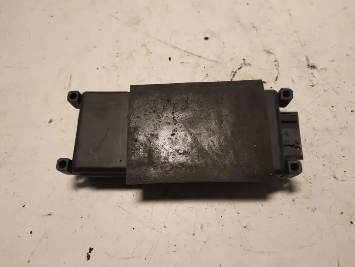 Toyota Corolla Verso AR10 (2004 - 2009) PZ4090029401 Блок управления усилителем руля — фото 3