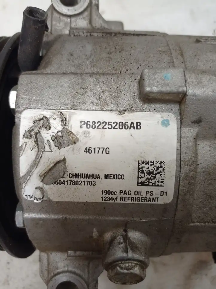 Chrysler Pacifica (2016 - ) P68225206AB Компрессор (насос) кондиционера воздуха — фото 2