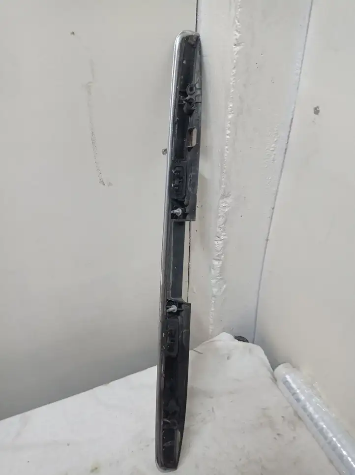 Mercedes-Benz GL X164 (2006 - 2012) 1647400993 Подсветка номера — фото 3