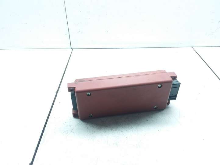 Volkswagen PASSAT B5 (1997 - 2000)  8D0862335B Блок управление GSM