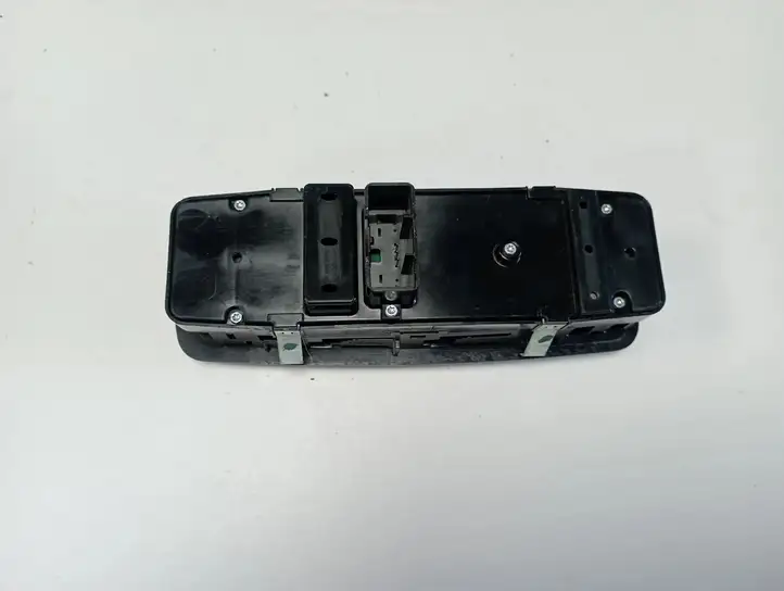 Chrysler Pacifica (2016 - ) 10123670 Блок кнопок стеклоподъемников — фото 2
