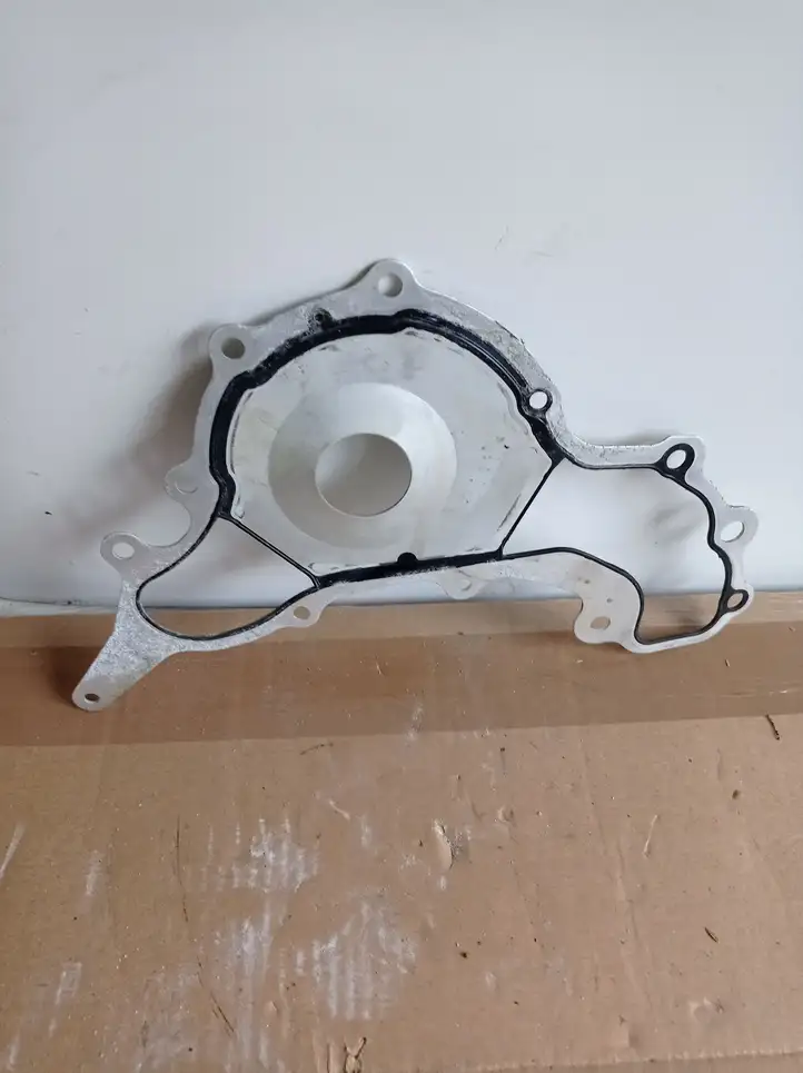 Chrysler Pacifica (2016 - ) 68214109AB насос охлаждения — фото 2