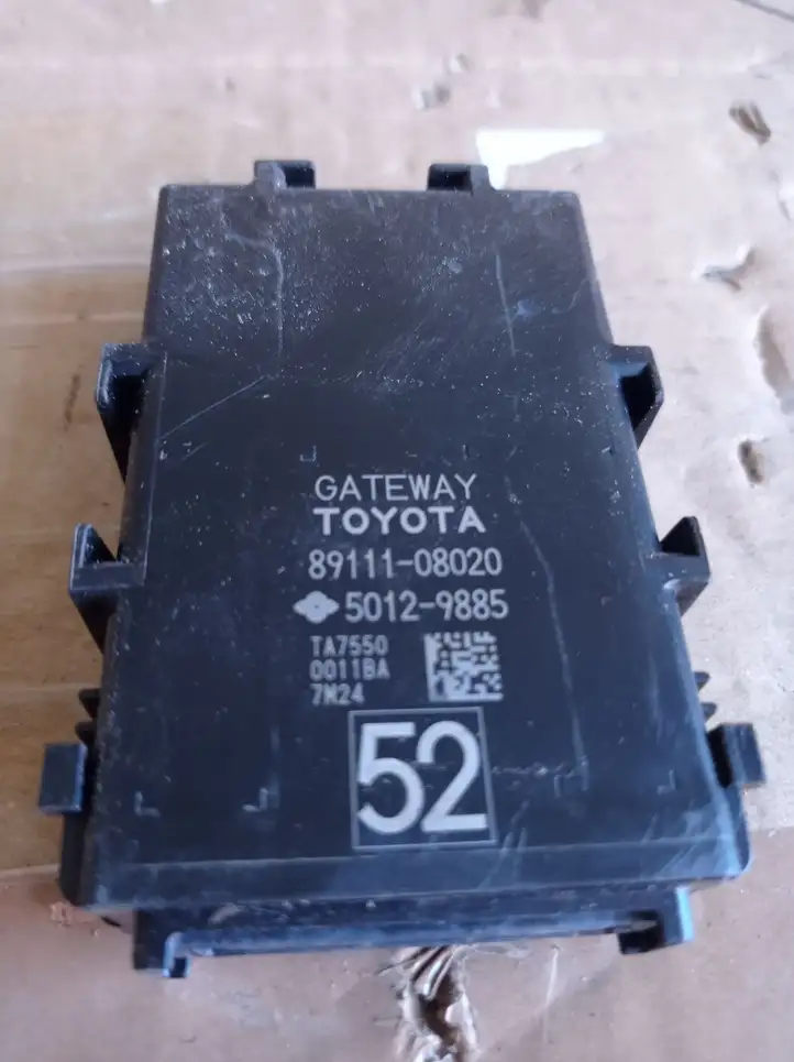 Toyota Sienna XL30 III (2011 - 2020) 8911108020 Прочие датчики — фото 2