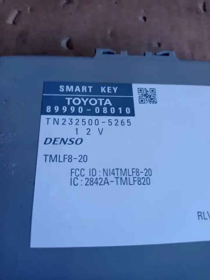 Toyota Sienna XL30 III (2011 - 2020) 8999008010 Блок бесключевого доступа — фото 2
