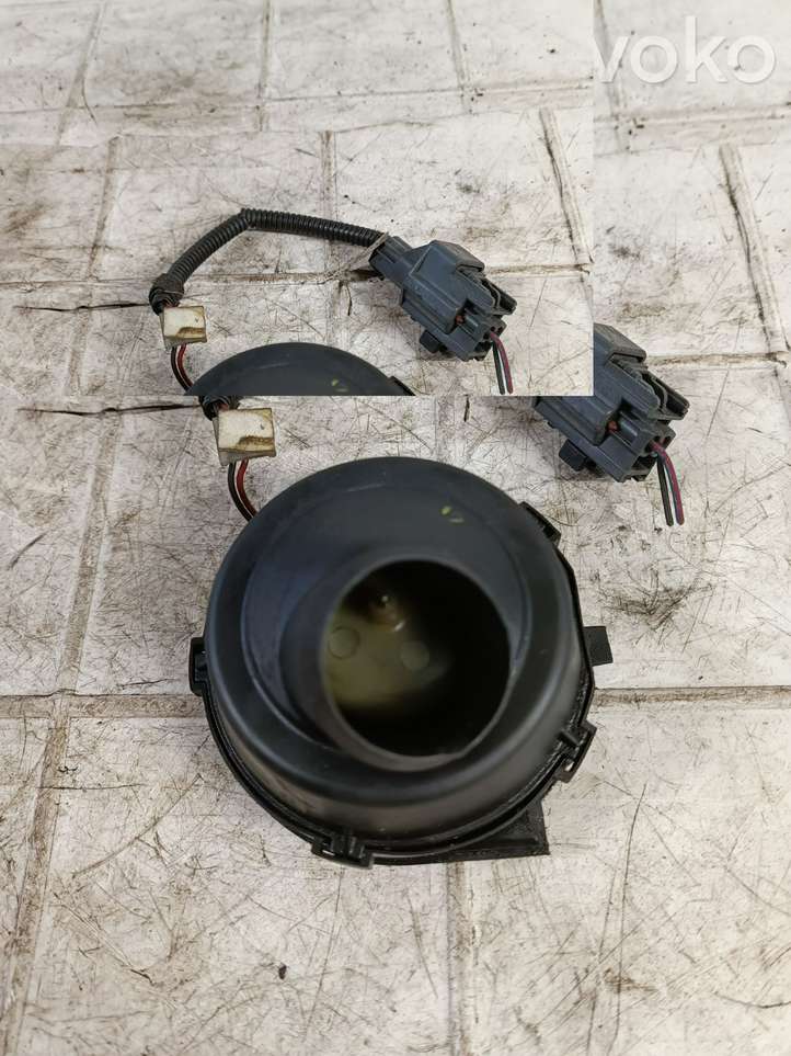 Volvo S60 (2000 - 2004)  0281002531 Вентилятор  охлаждения блока управления двигателем