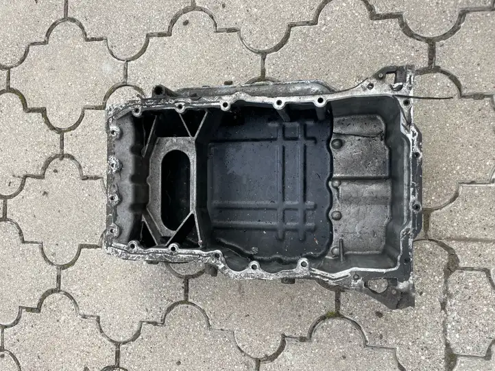 Kia Sorento (2009 - 2014) 215102F102 Картер двигателя — фото 7