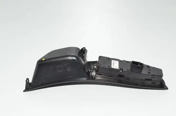 BMW 5 F10 F11 (2009 - 2016) Блок кнопок стеклоподъемников — фото 3