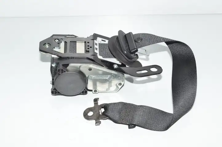BMW 5 F10 F11 (2009 - 2016) Передний ремень безопасности — фото 4