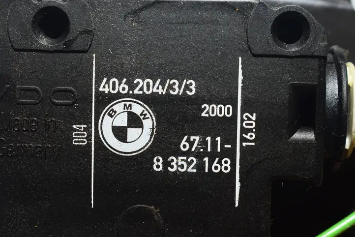 BMW 5 E39 (1996 - 2003) 8352168 Привод замка крышки топливного бака — фото 5