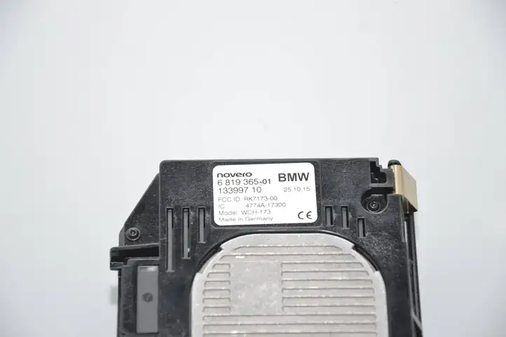 BMW 7 G11 G12 (2015 - 2022) 6819365 Модуль беспроводной зарядки — фото 4