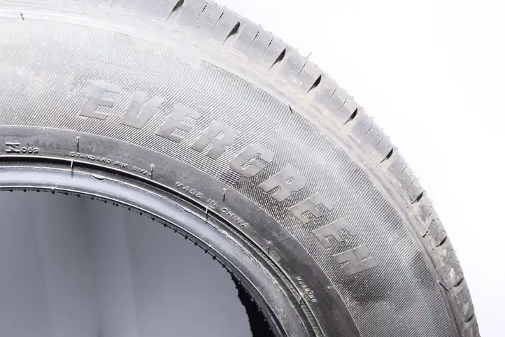 BMW 5 E39 (1996 - 2003) Летние шины R15 — фото 3