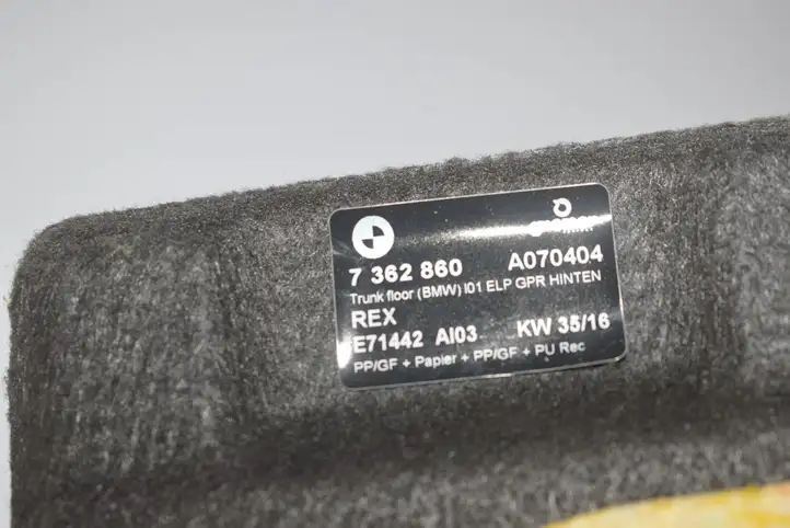 BMW i3 (2013 - ) Боковая обшивка багажника — фото 11