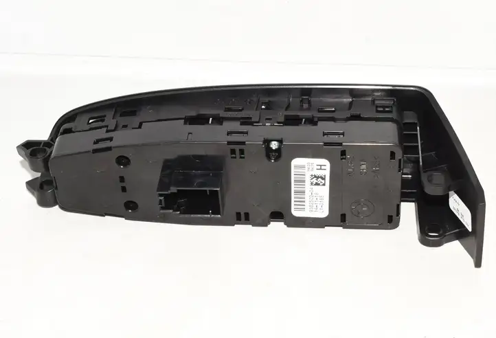 BMW 7 G11 G12 (2015 - 2022) 9382502 Блок кнопок стеклоподъемников — фото 5