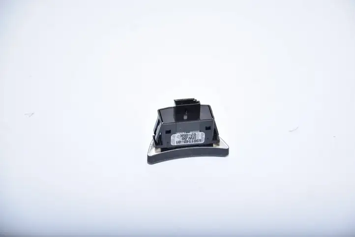 BMW 5 E60 E61 (2004 - 2010) 6981148 Мултифункционный включатель управления / ручка — фото 3