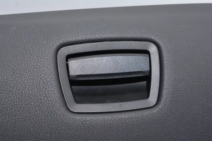 BMW 6 F12 F13 (2010 - 2018) 9229942 Вещевой ящик — фото 2