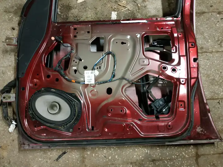 Nissan Pathfinder R51 (2005 - 2012) Дверь — фото 2