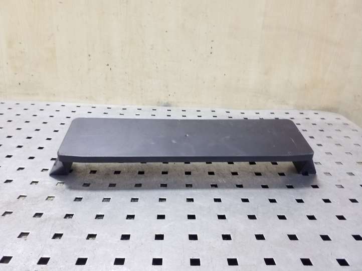 Tesla Model S (2016 - 2021)  102886700B Другая деталь панели