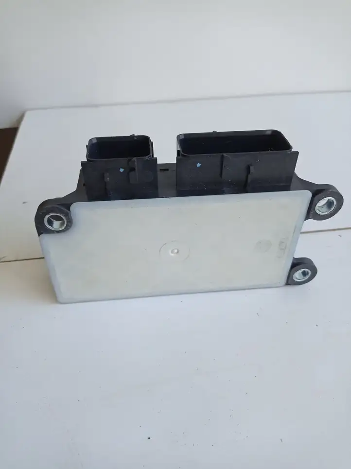 Buick Encore II (2019 - ) 13521042 Блок управления SRS — фото 2