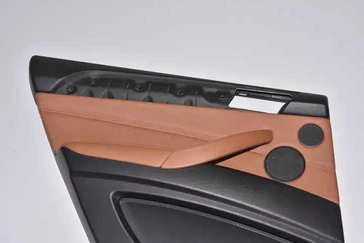 BMW X6 E71 (2008 - 2014) Обшивка задней двери — фото 5