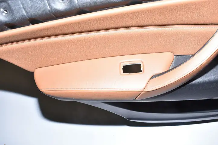 BMW X6 E71 (2008 - 2014) Обшивка задней двери — фото 6